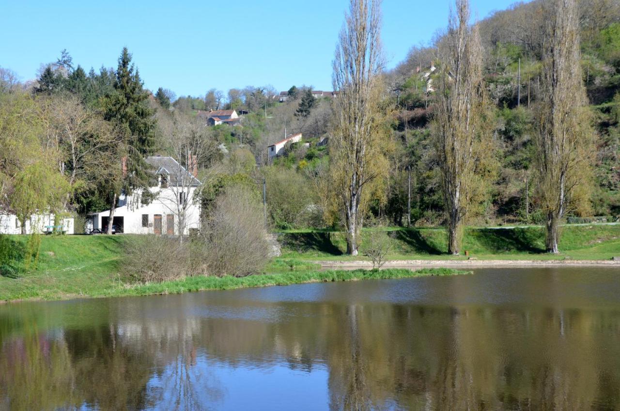 Au Bord De L'Eau Appartement 50 M2 Chambon-sur-Voueize المظهر الخارجي الصورة